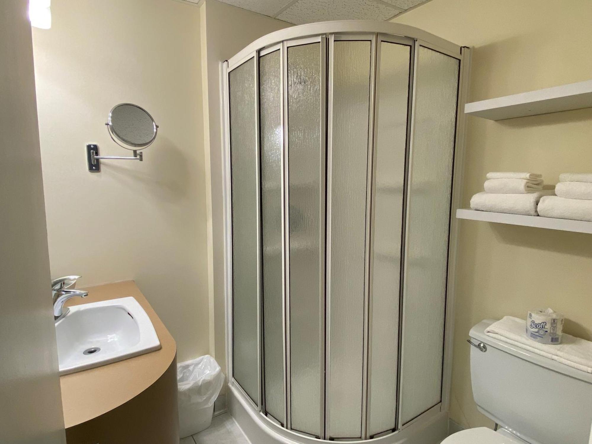 Hotel Centre-Ville Монмані Екстер'єр фото