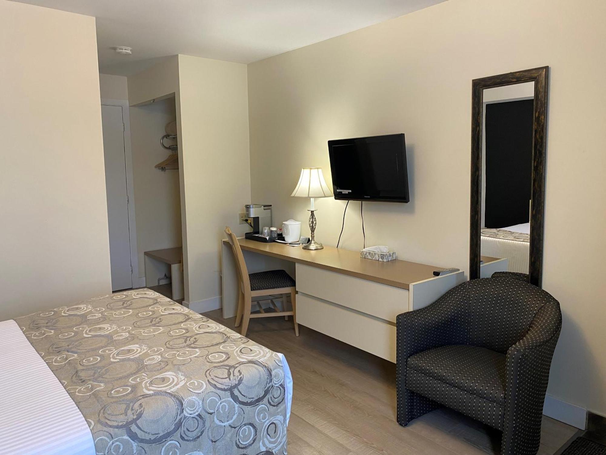 Hotel Centre-Ville Монмані Екстер'єр фото